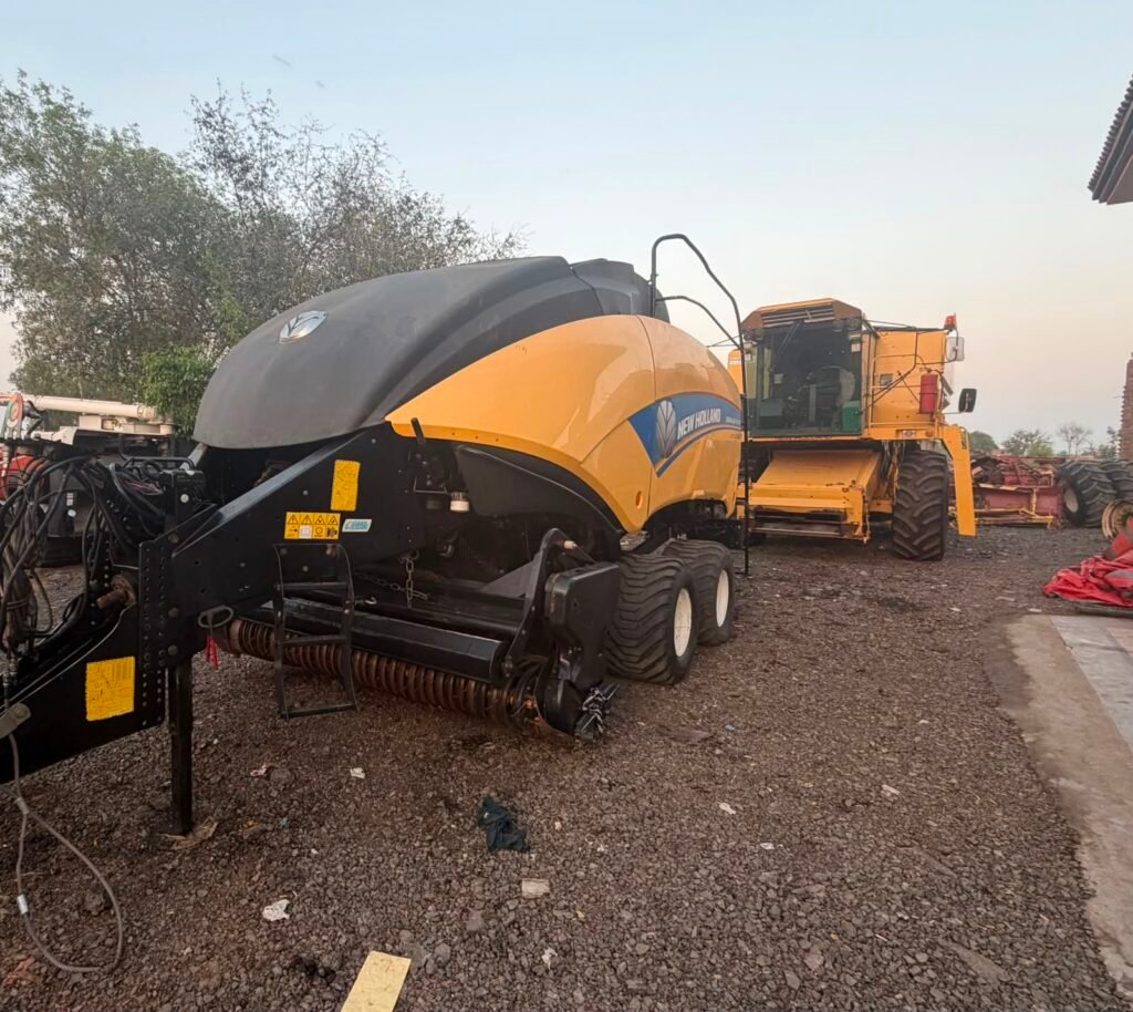 Rhodes Grass Baler